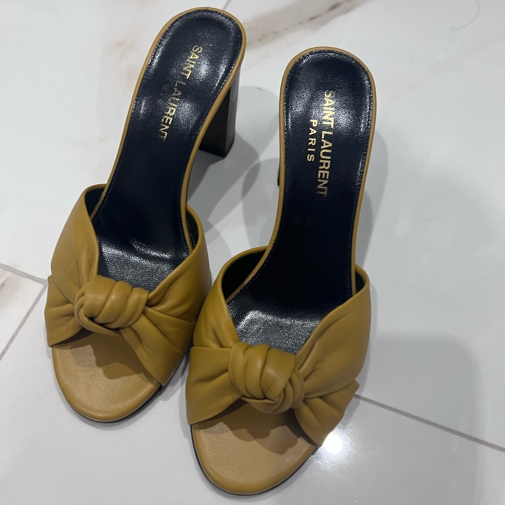 SAINT LAURENT Bianca knotted leather mules size 5
